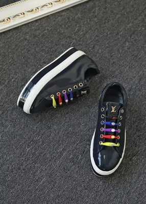 LV Casual shoes Women--100